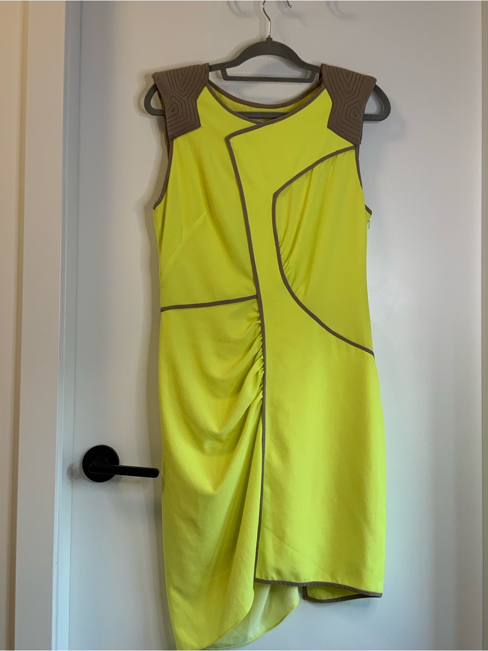 BCBGMaxAzria midi dress size 10